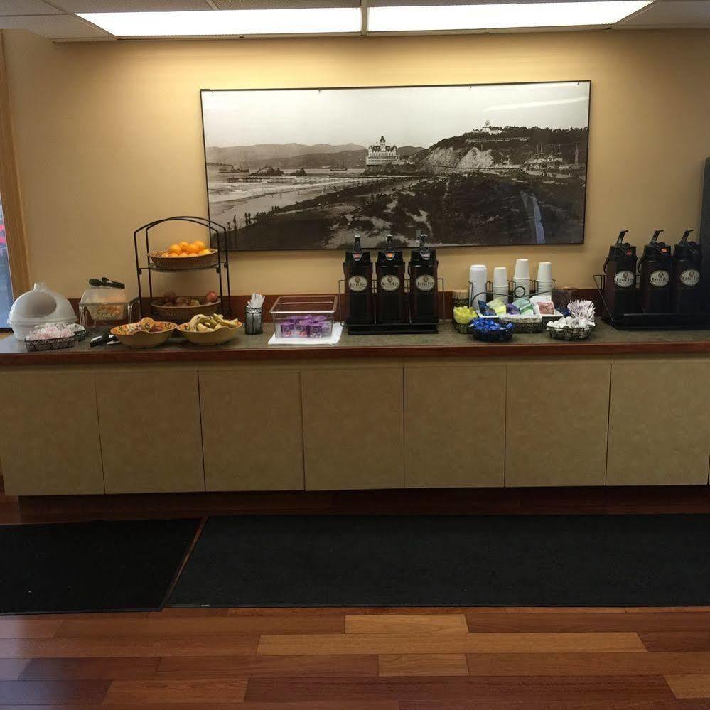 Courtyard By Marriott San Francisco Downtown/Van Ness Ave Εξωτερικό φωτογραφία
